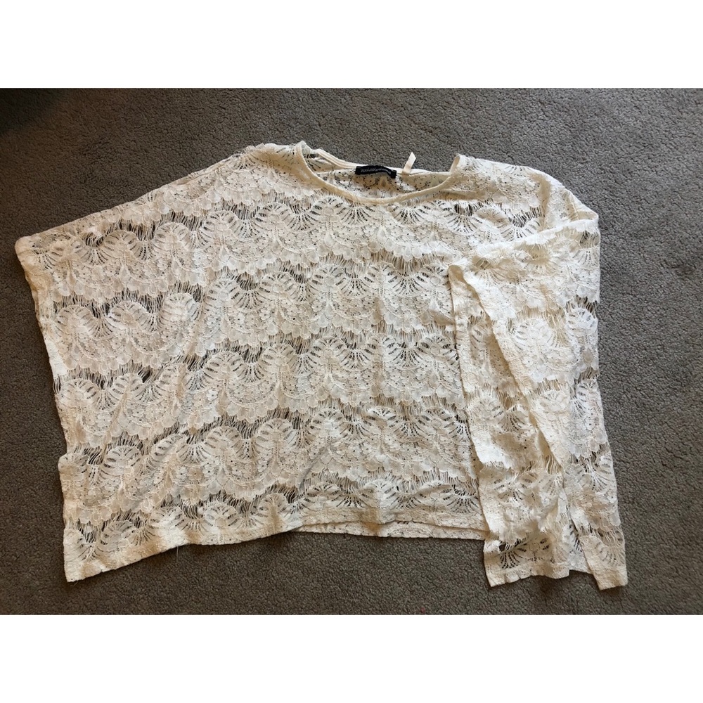 Lace top - Picture 2 of 2